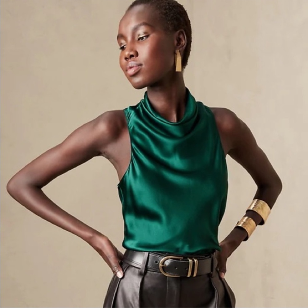 NWOT Banana Republic Emerald Green Eclipse Silk Top - Size Tall Large